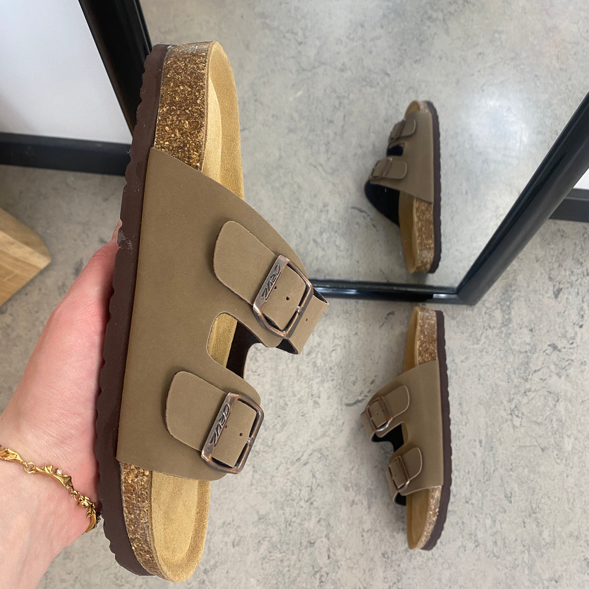 Cruz slip on sandal – Brun