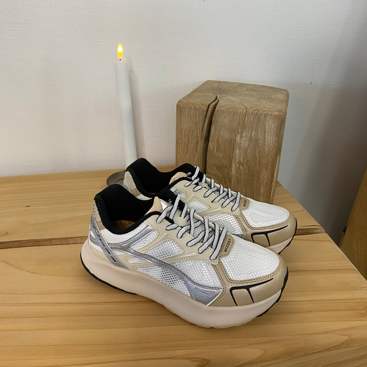 Freja Runner – WODEN