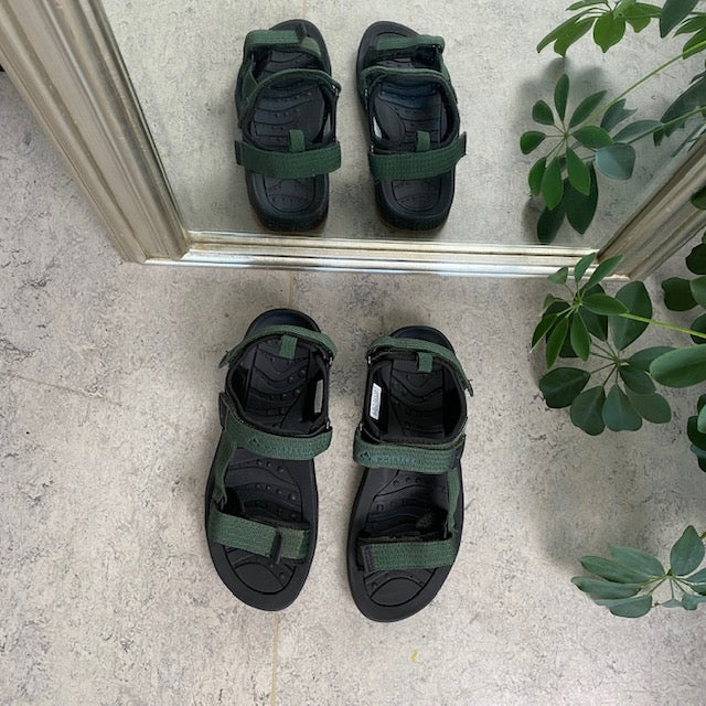 Grøn sporty sandal fra Whistler med tre regulerbare remme