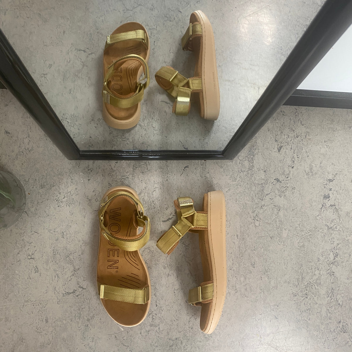 Woden sandal – Khaki (gylden nuance)