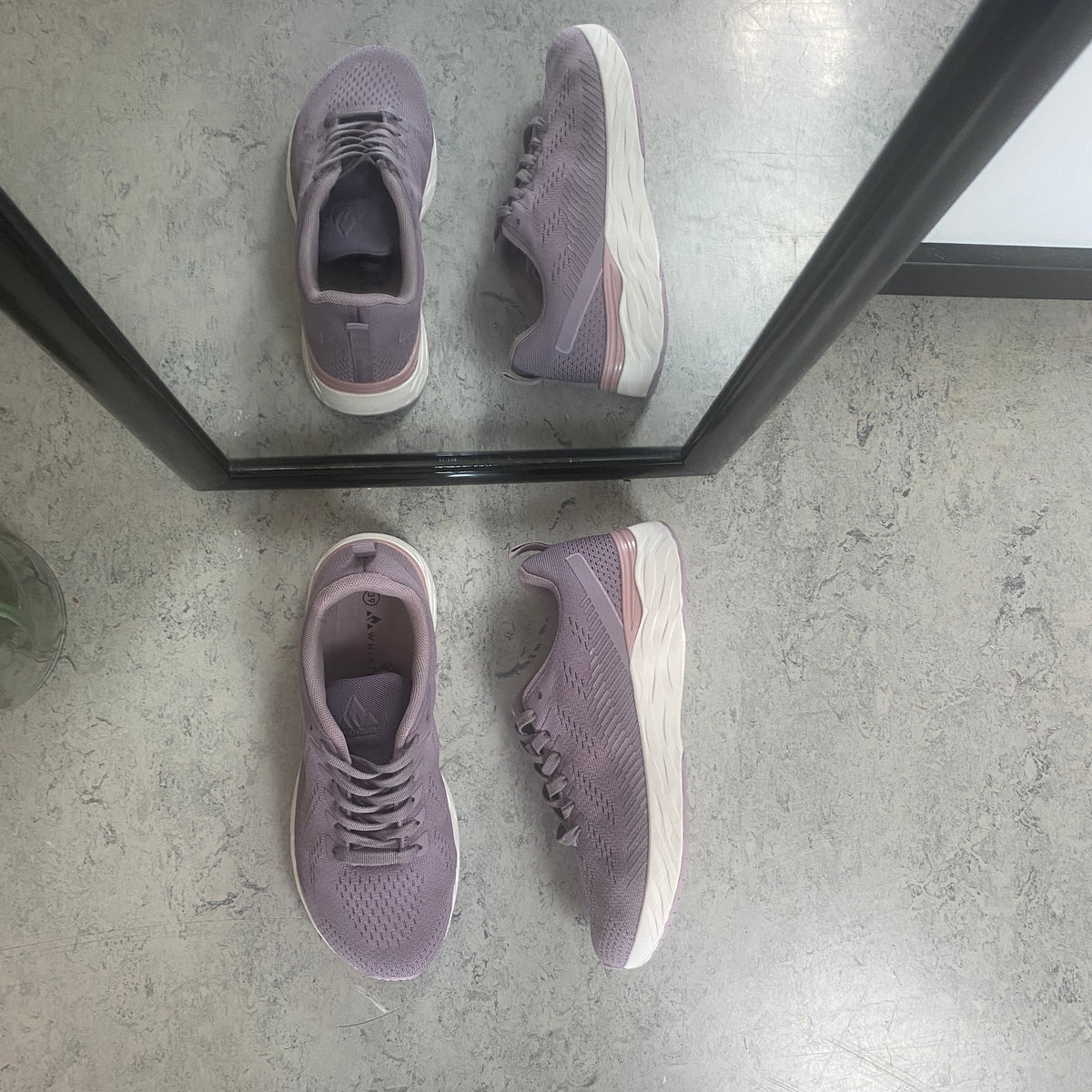 Linares W Wide Fit Shoe – mørk rosa letvægtssko med ekstra bredde