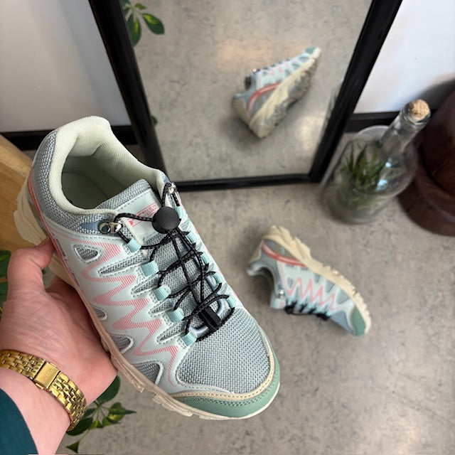 Fleksible blå sneakers med elastiksnørebånd