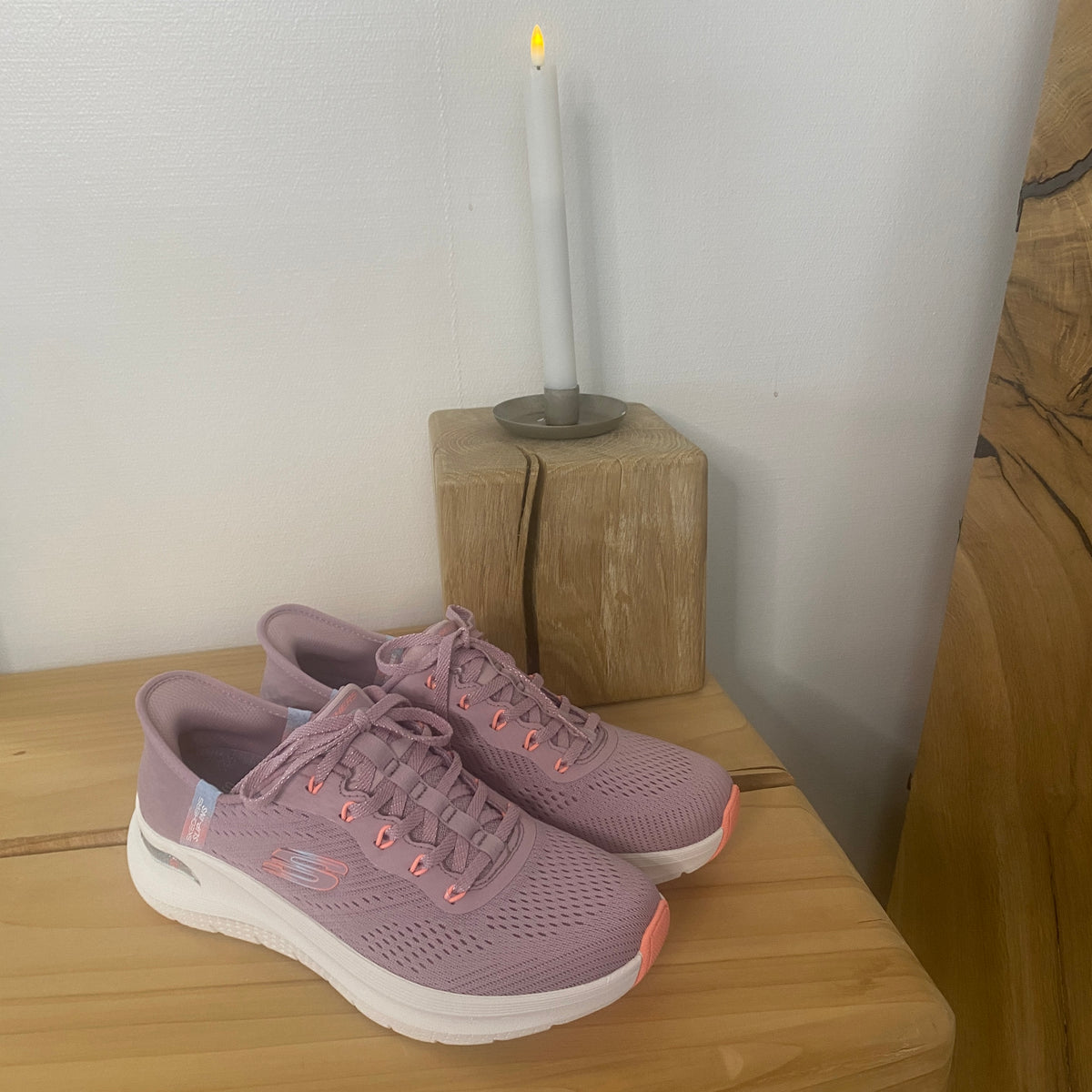 Skechers Slip-ins med Arch Fit – lavendel sneaker
