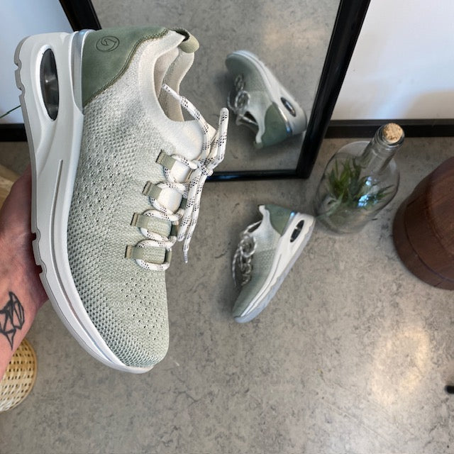 Remonte slip-on sneakers med god svangstøtte