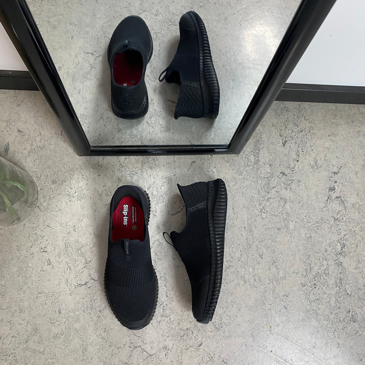 Skechers Work slip-in sko – Komfort & sikkerhed hele arbejdsdagen