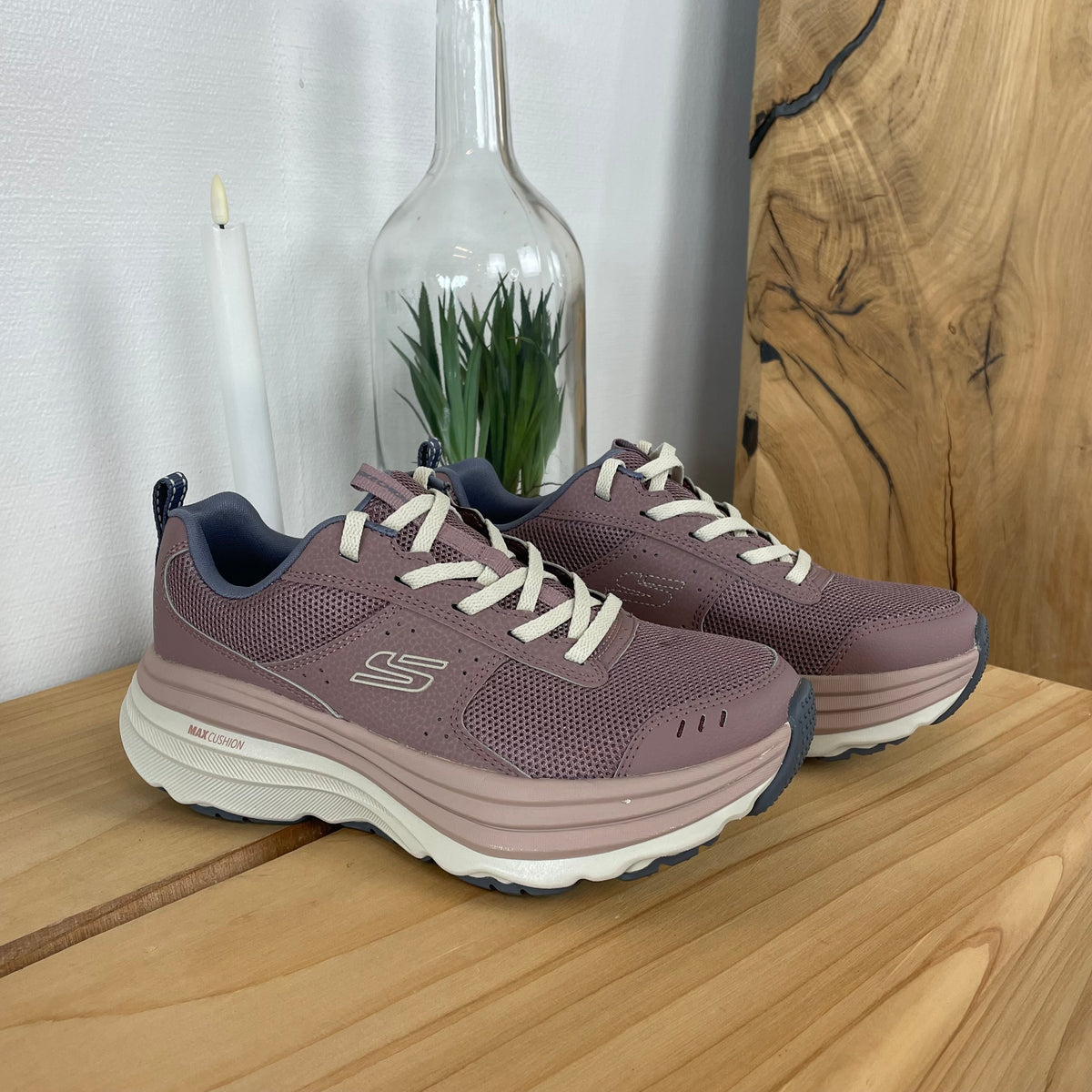 Skechers Adventure sko - stødabsorberende damesko med ekstra plads