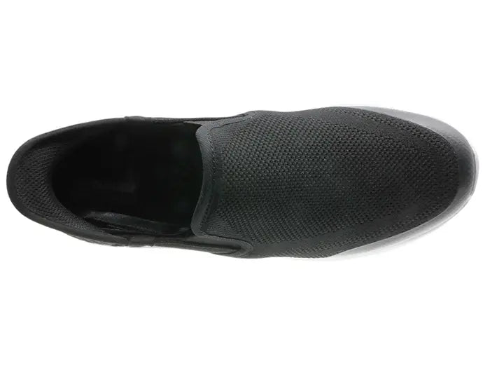 Let slip-on sko i sort – med stødabsorberende sål og åndbart mesh
