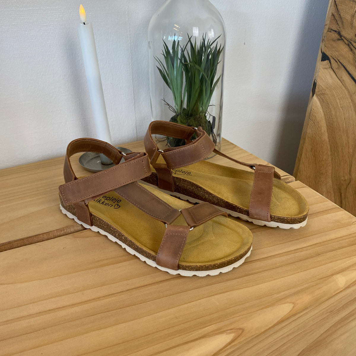 Crazy Brandi sandal i brun skind – komfort sandal