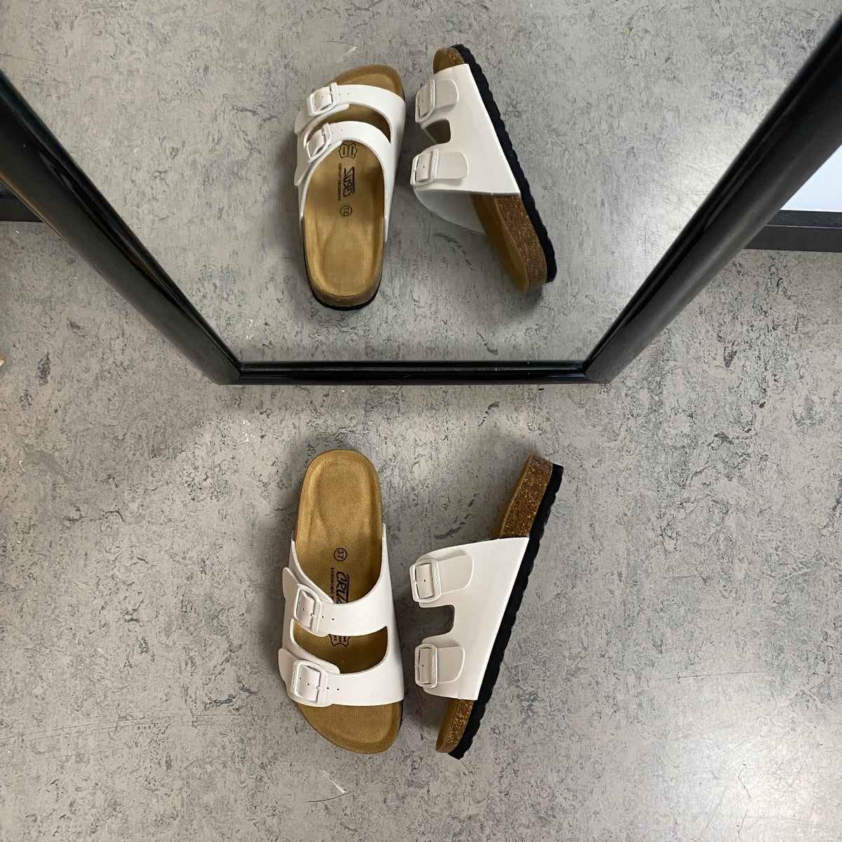 Cruz slip on sandal – Hvid