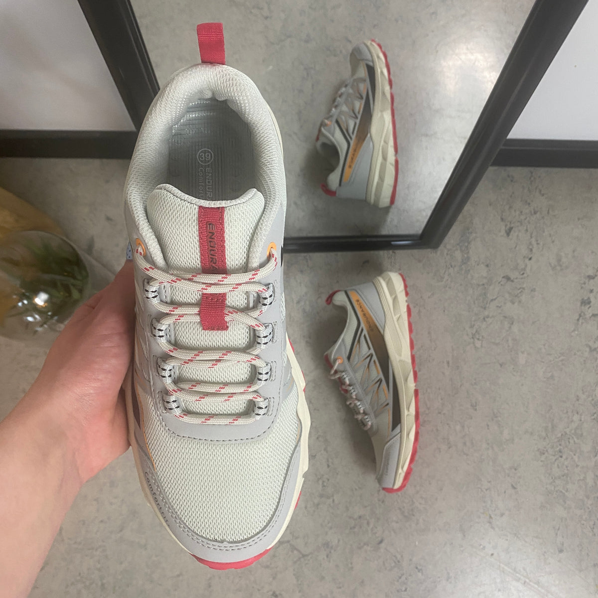 Endurance Fadell W Shoes – Let & åndbar sneaker