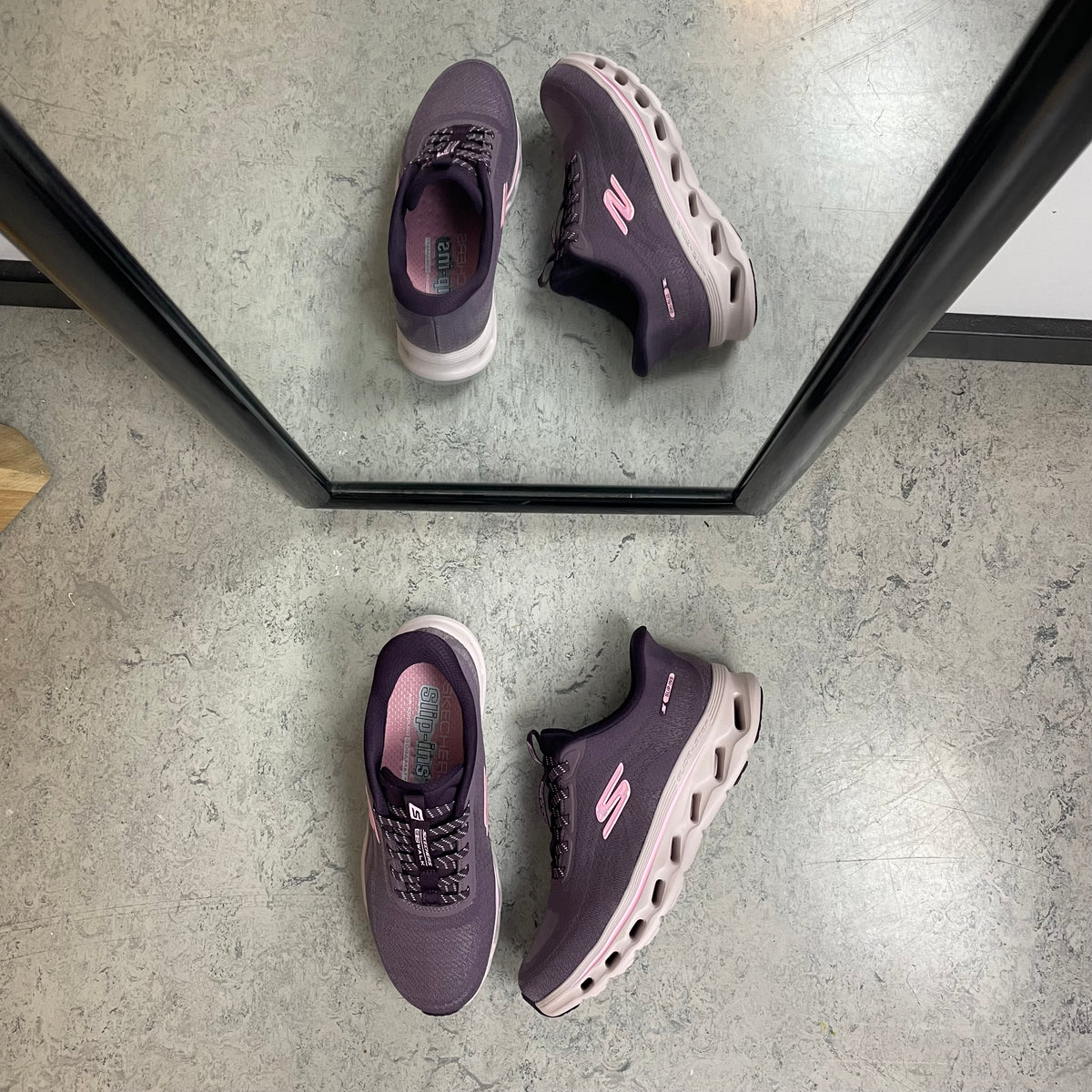Skechers GO WALK Glide-Step 2.0 - Slip-in sko med stødabsorbering