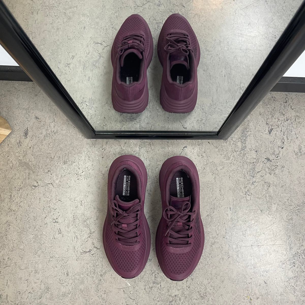 Bordeux Skechers Max Cushioning Endeavour – stødabsorberende komfort