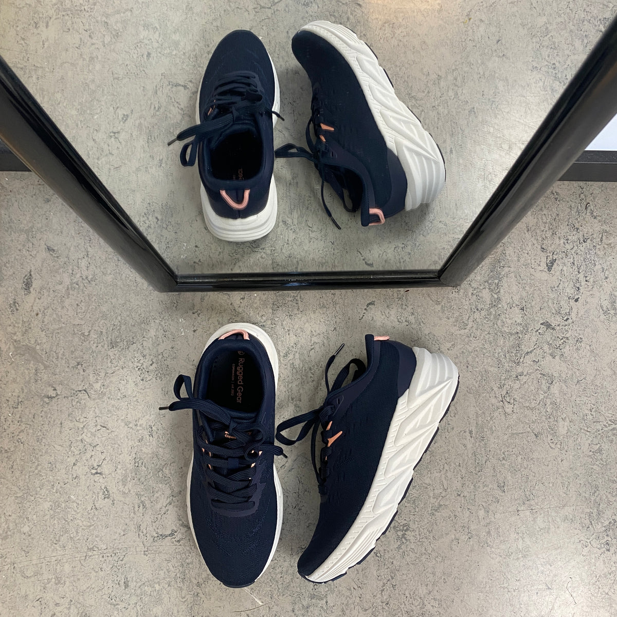 Rugged Gear New Chunk sneakers – navy med rosa detaljer