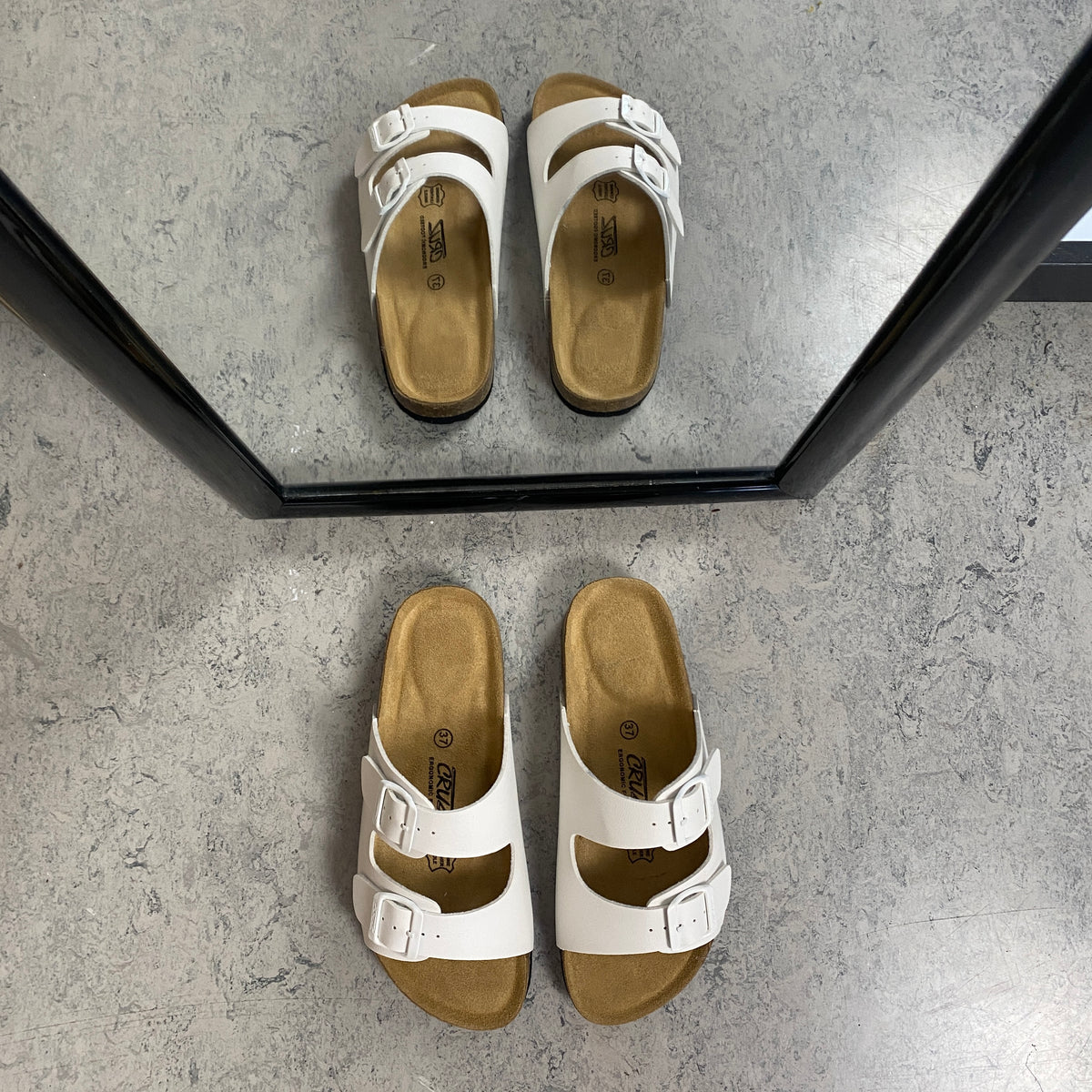 Cruz slip on sandal – Hvid
