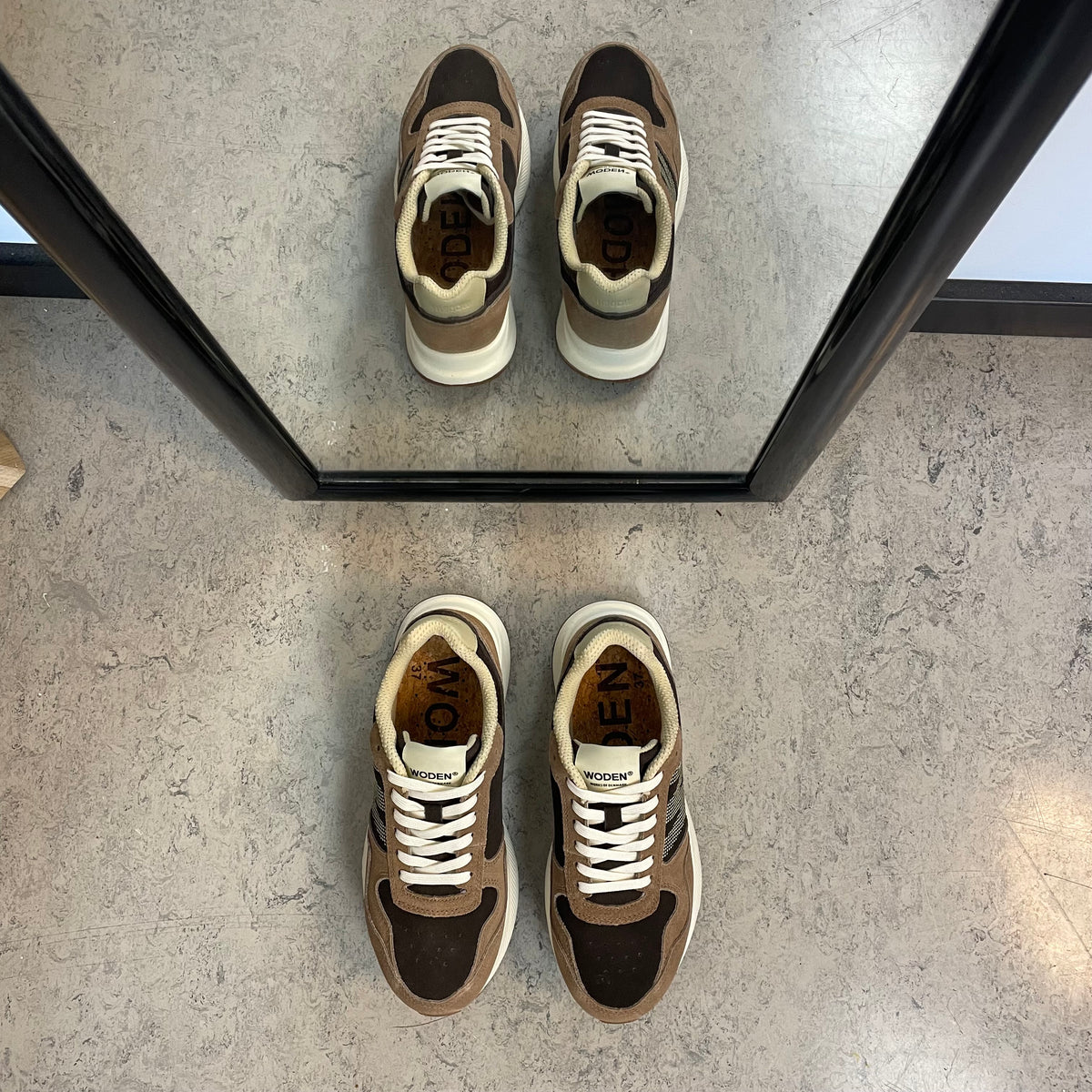 Mathilde – Woden sneaker i brune nuancer med let gængesål