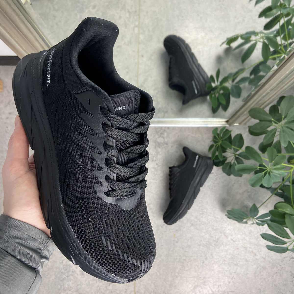 Sort ComfortFIT sneakers fra Endurance