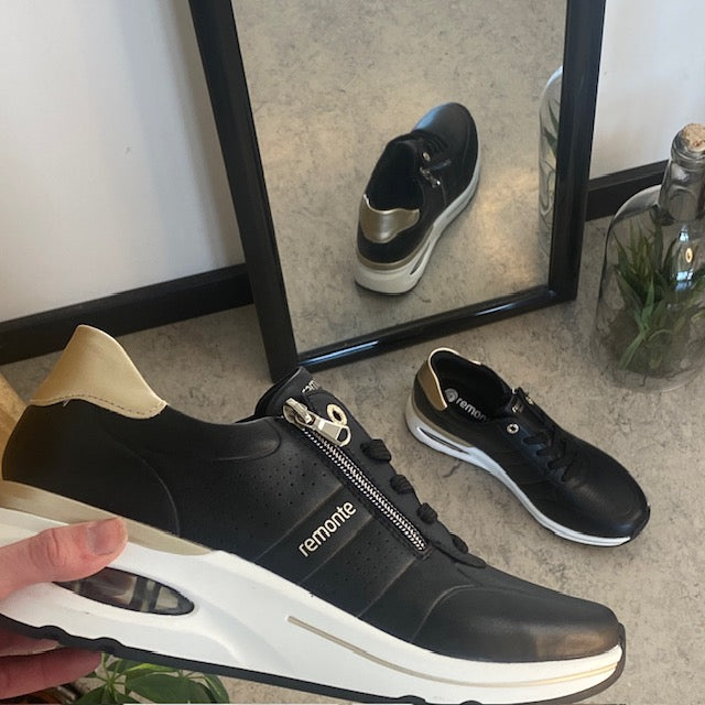 Komfortabel sneakers fra Remonte med masser af svangstøtte