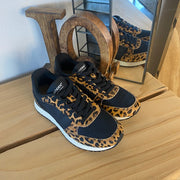 Woden sneakers i sort mix med leopardmønster
