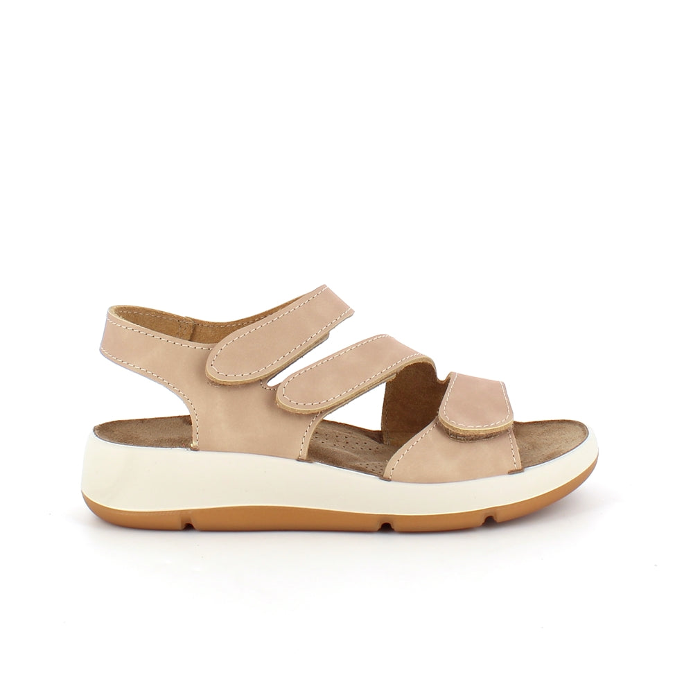 Elegant beige skindsandal med justerbare remme