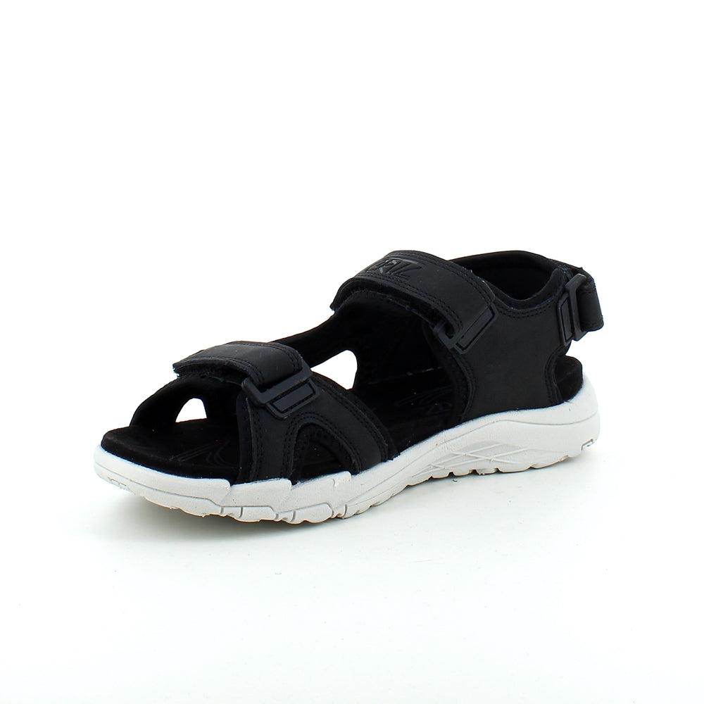 Sort sandal fra Cruz med velcro lukning på alle 3 remme