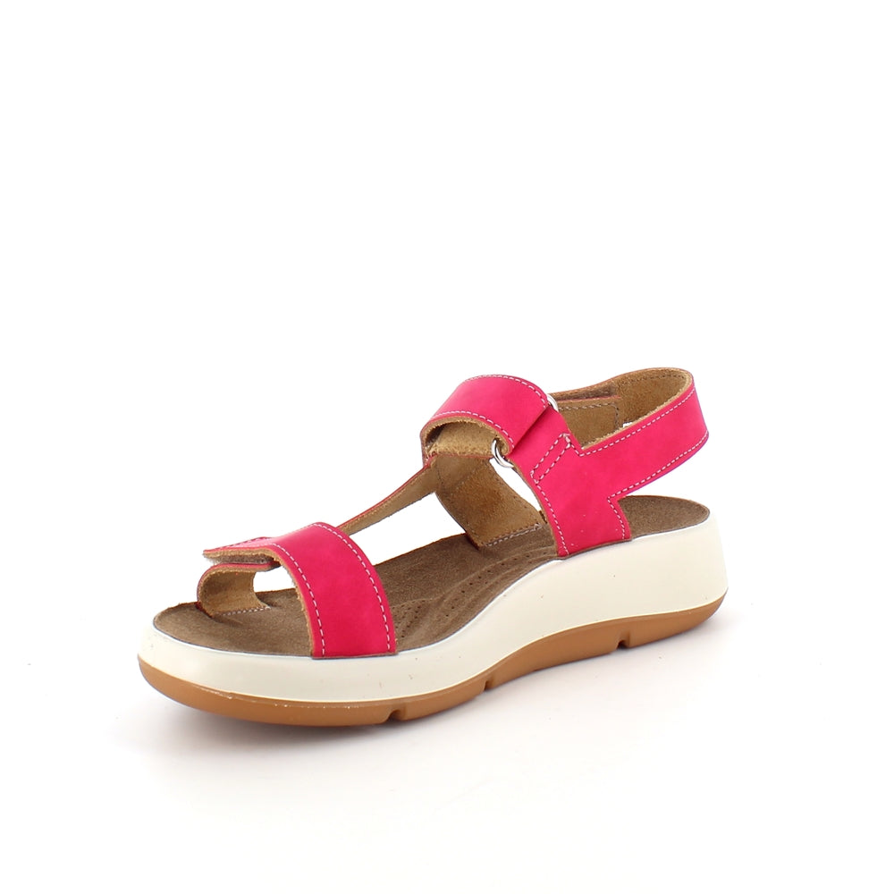 Pink skindsandal med tre justerbare remme og svangstøtte