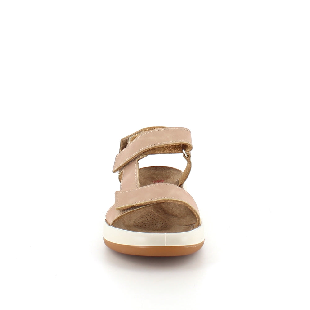 Beige skindsandal med tre indstillelige remme og svangstøtte