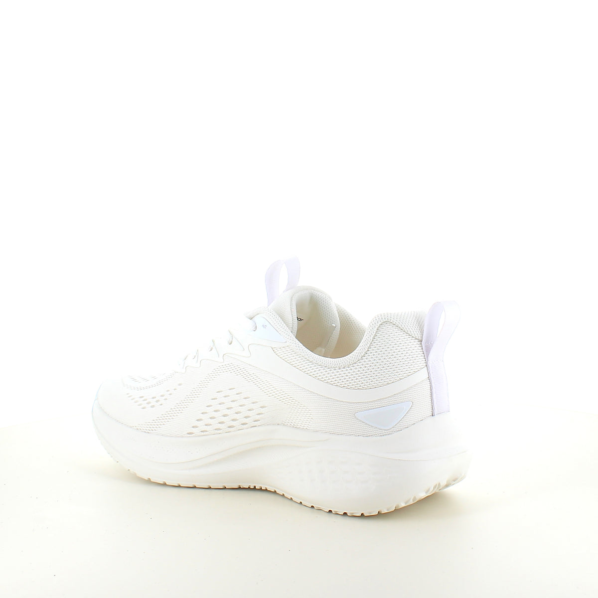 Rugged Gear Simple Sport – let og komfortabel sneaker i hvid