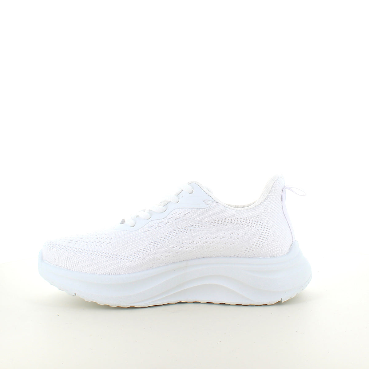 Hvid letvægts sneaker med stødabsorbering & åndbart mesh
