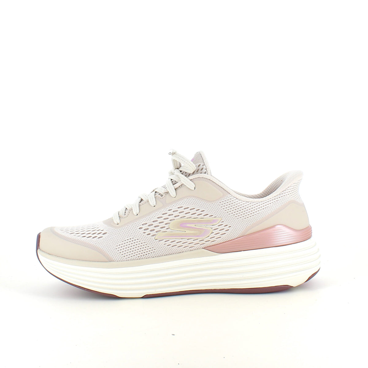 Beige Skechers slip-in med MaxChusion bund