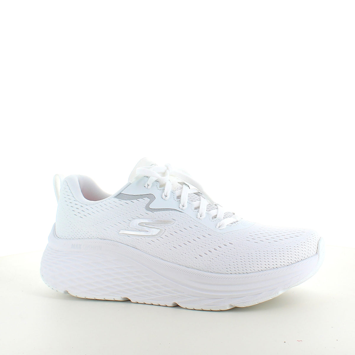 Hvid Skechers Max Cushioning sko med optimal støtte