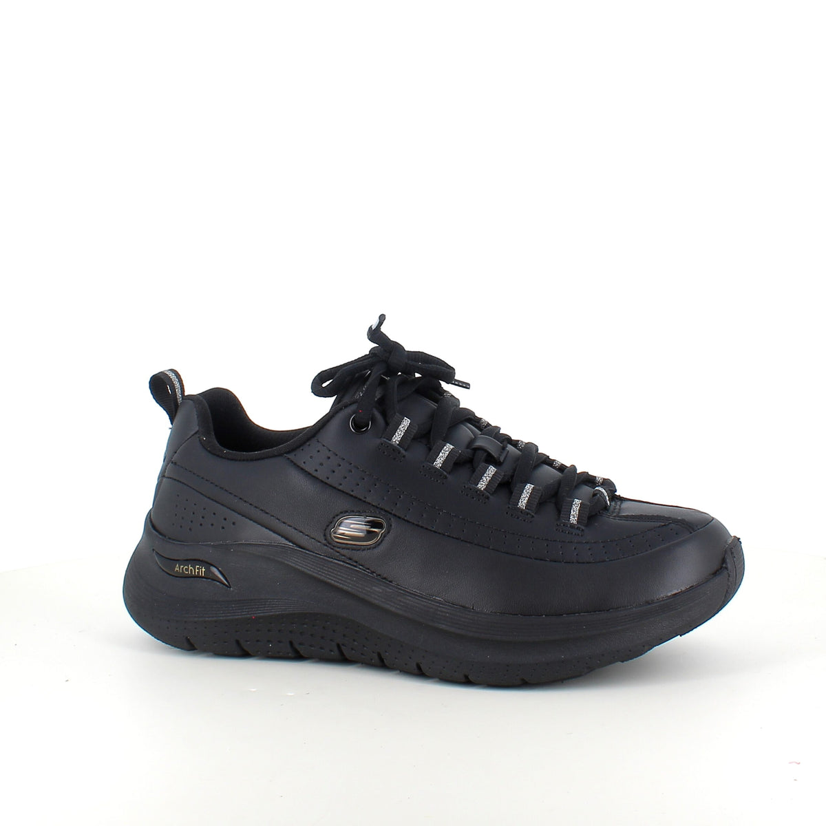 Sort Skechers sneaker med glat skindoverflade