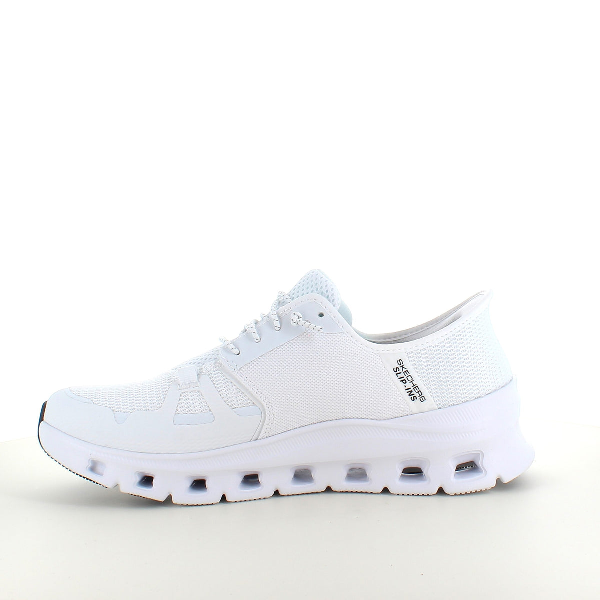 Hvid Skechers Slip-Ins sko med masser af støddæmpning