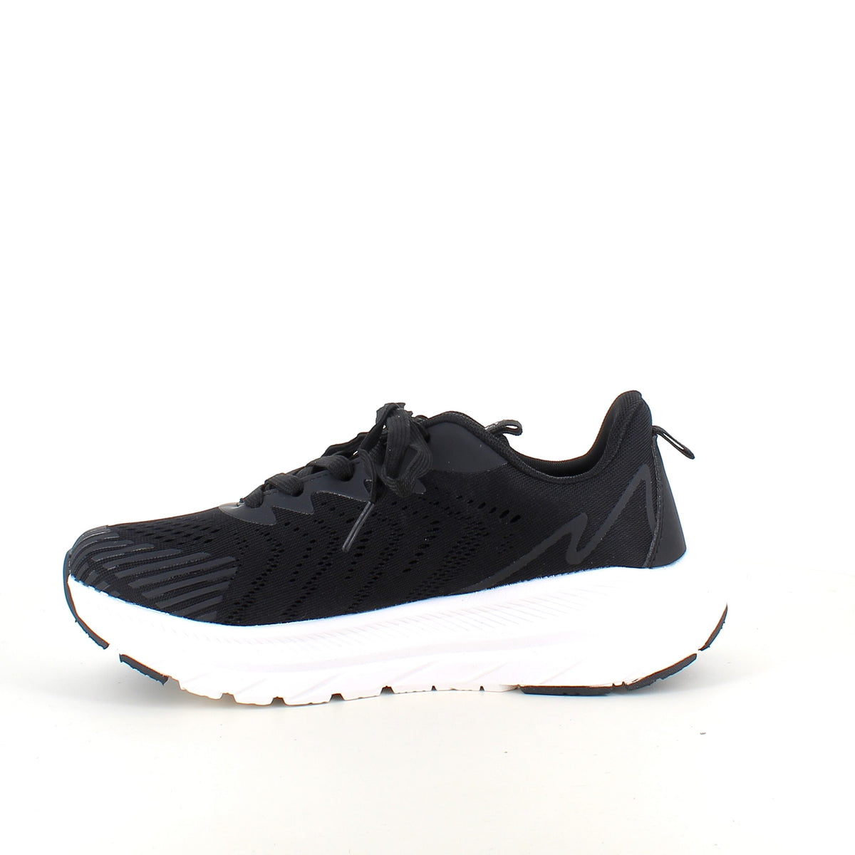 Endurance sort sneaker med hvid bund – åndbar komfort