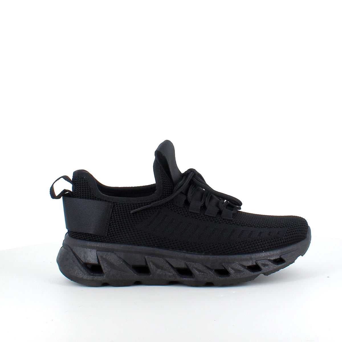 Sorte slip-on sko med strikoverdel