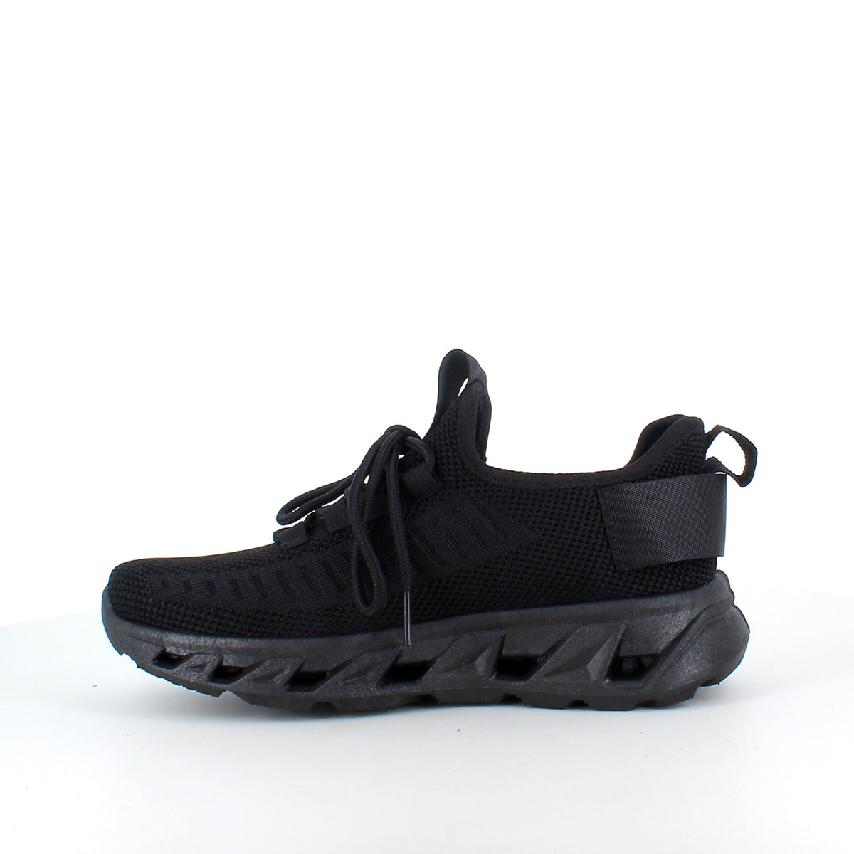 Sorte slip-on sko med strikoverdel