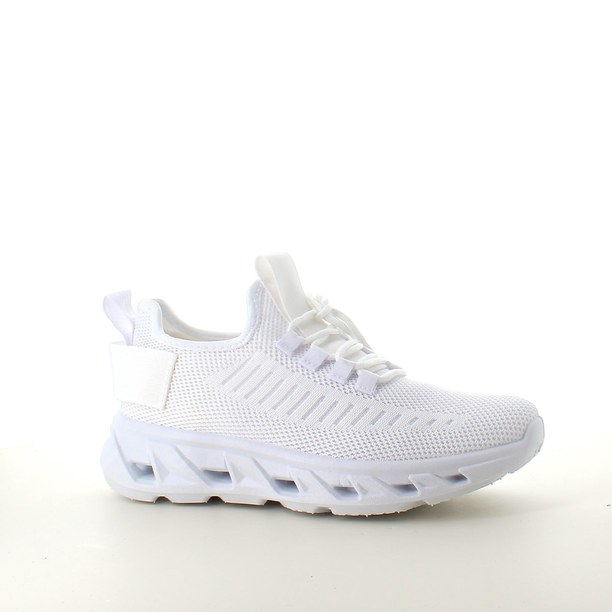 Hvide slip-on sko med strikoverdel