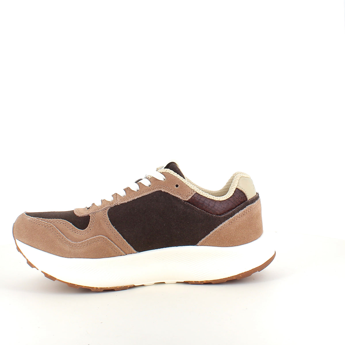 Mathilde – Woden sneaker i brune nuancer med let gængesål