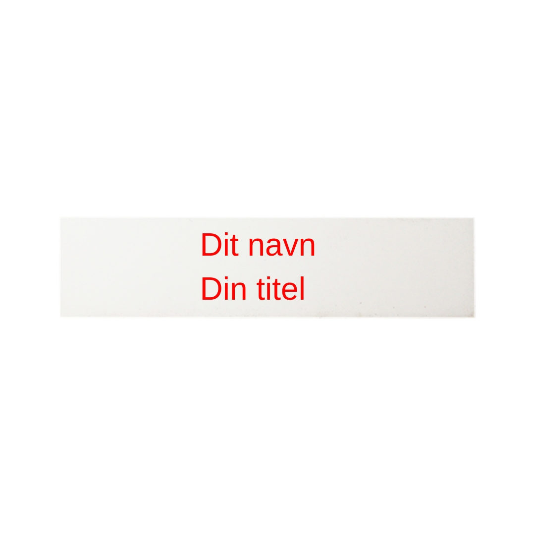 Navneskilt med militærklemme
