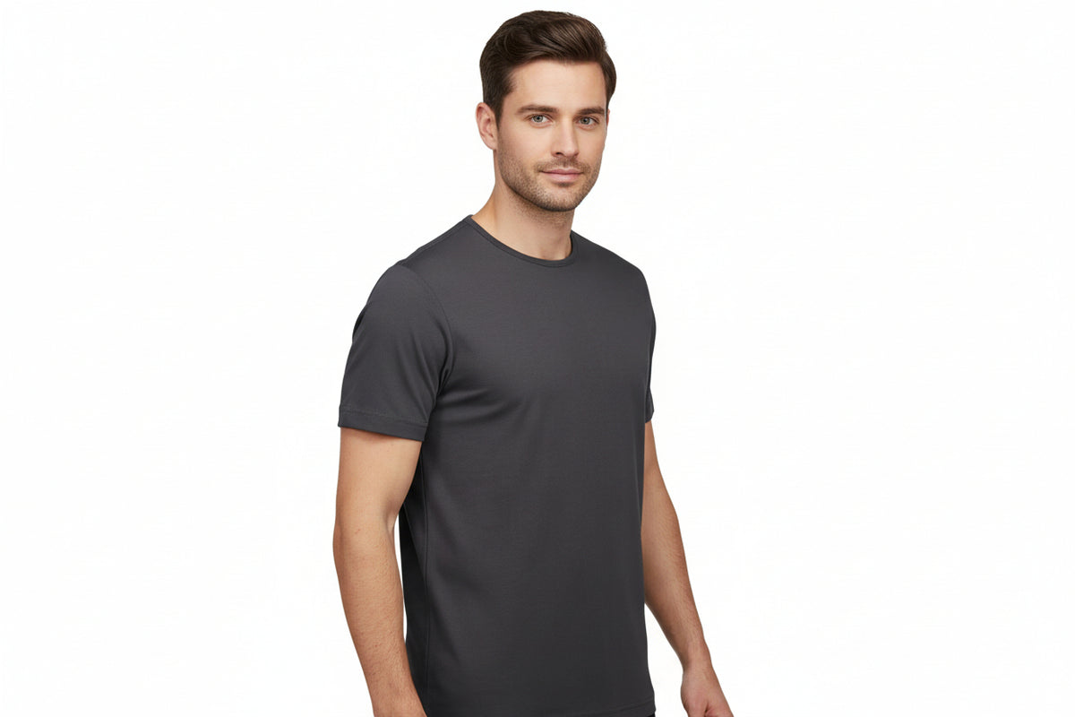 Koksgrå t-shirt med rund hals til mænd fra ID Tøj