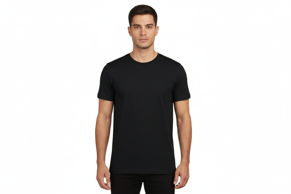 Sort t-shirt med rund hals til mænd fra ID Tøj