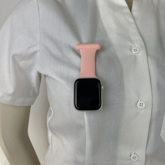 Pink silikonerem til Apple Watch til sygeplejen