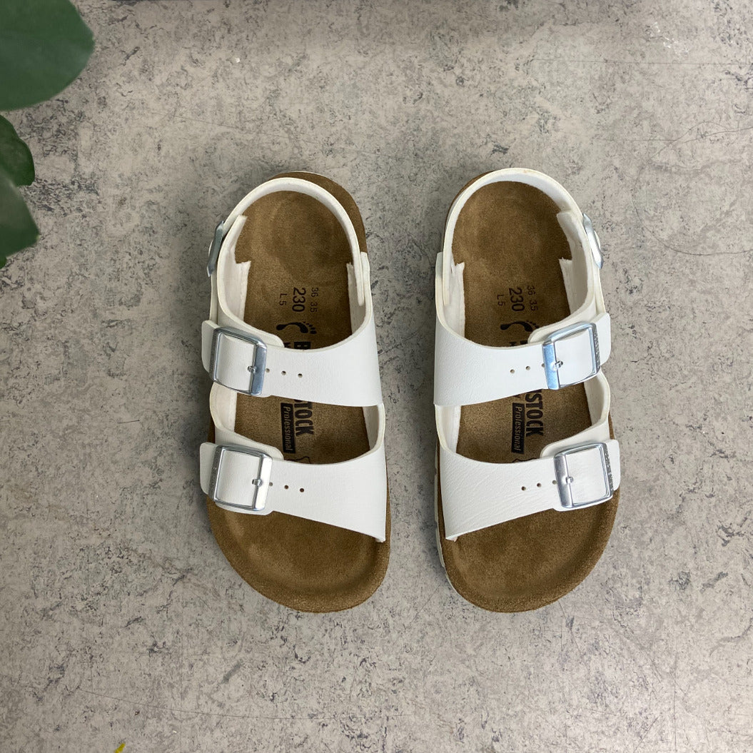 Hvid Birkenstock Kano sandal med skridsikre såler
