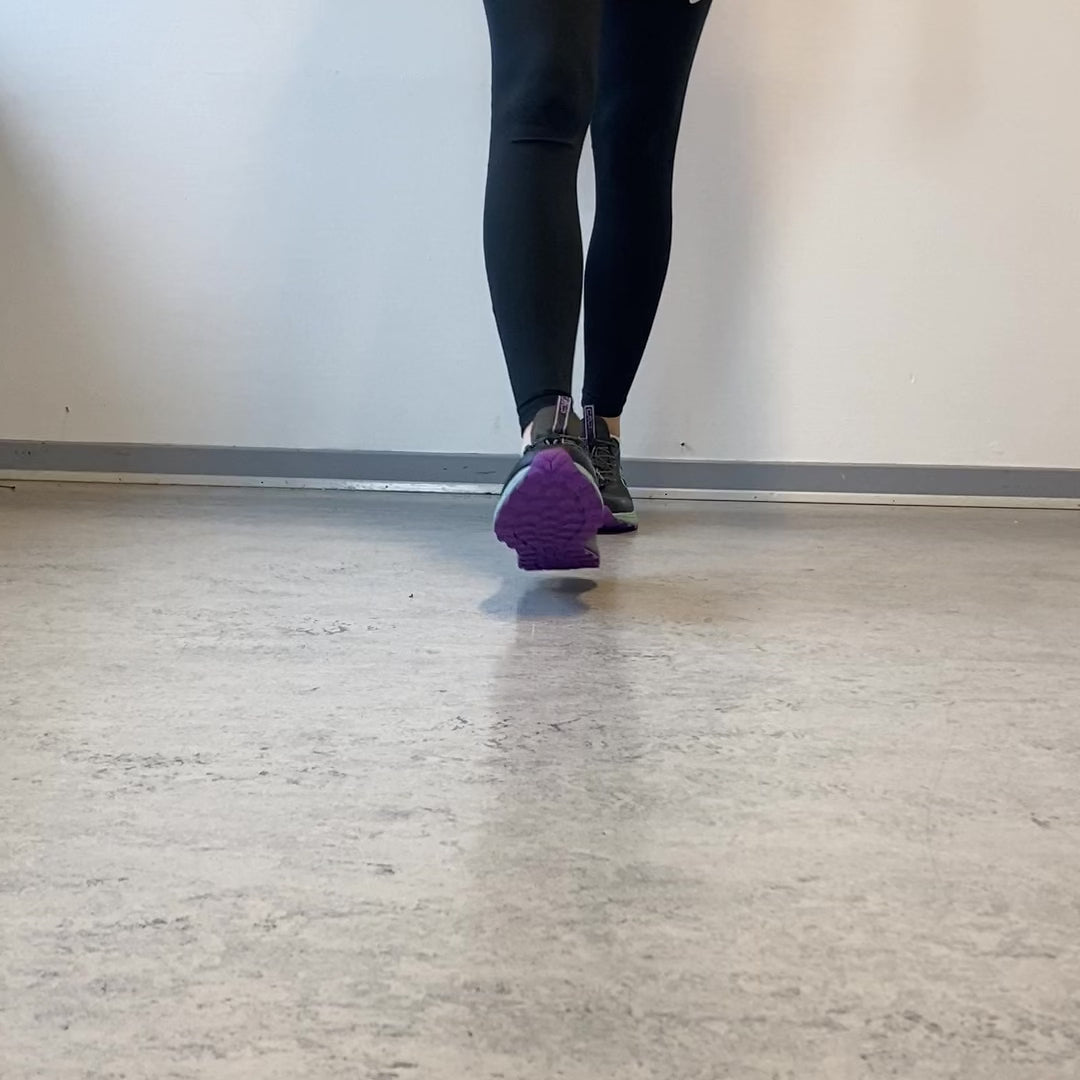 Indlæs video: CMP Phelyx Wmn Multisport sko – letvægtssko med svangstøtte