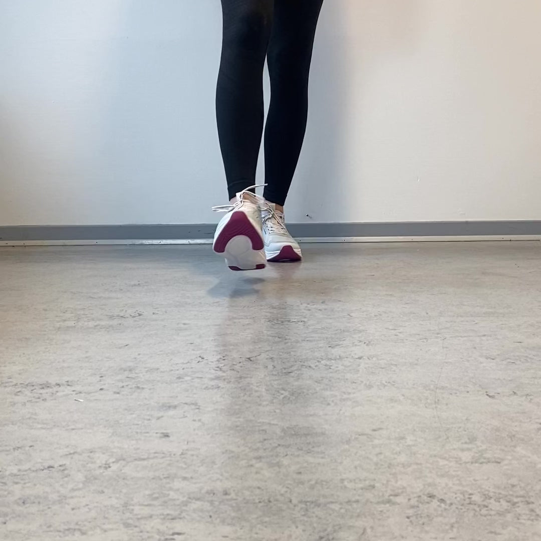 Indlæs video: Vilanova Softsole W Shoe i blå