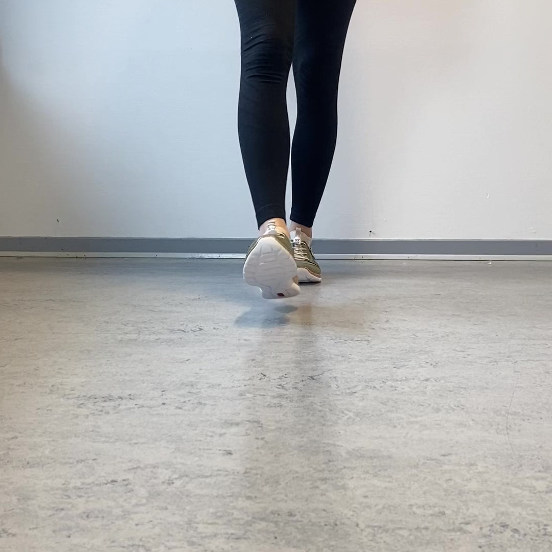 Indlæs video: Rieker sneakers til dame – Grøn