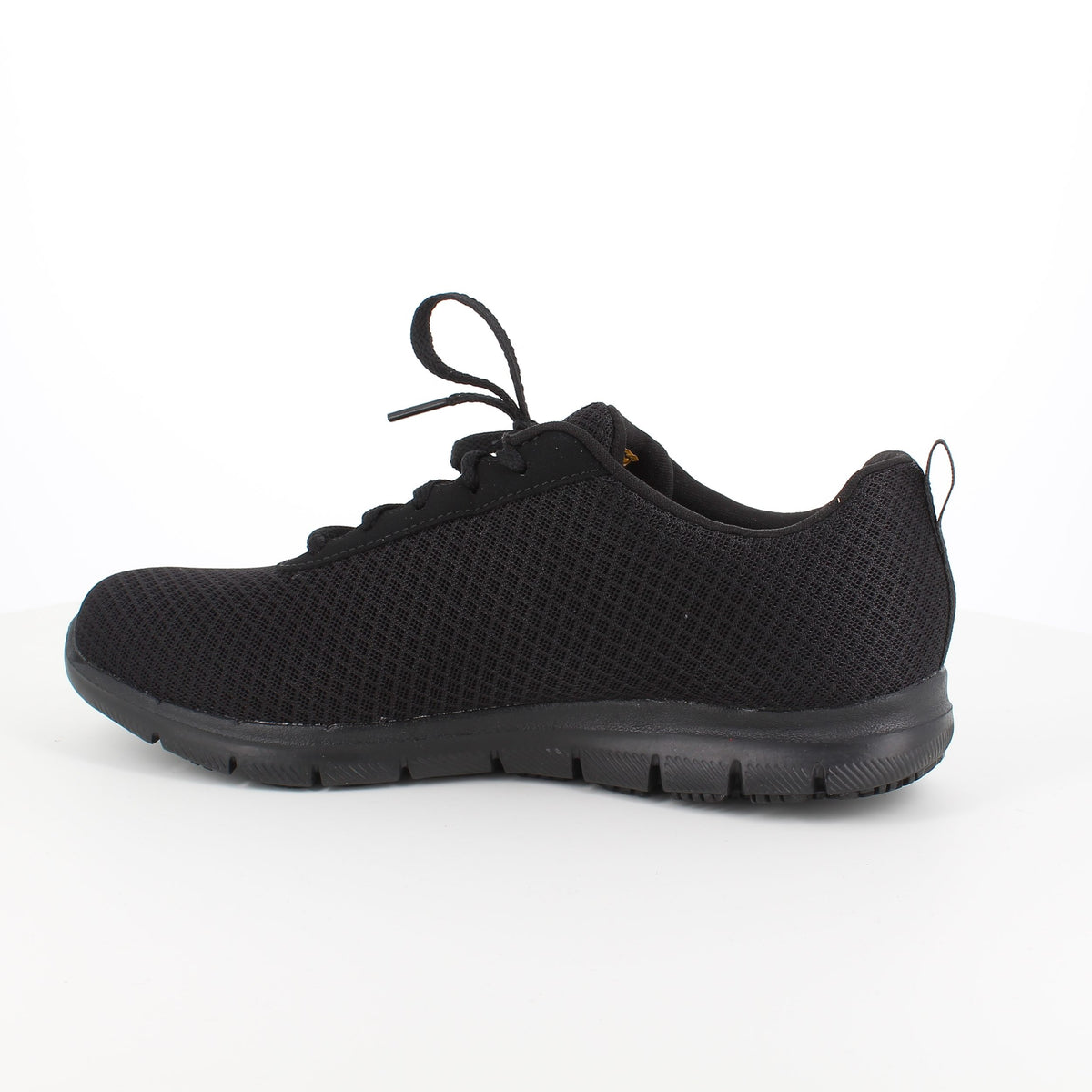 Sort Skechers work i åndbart materiale til kvinder
