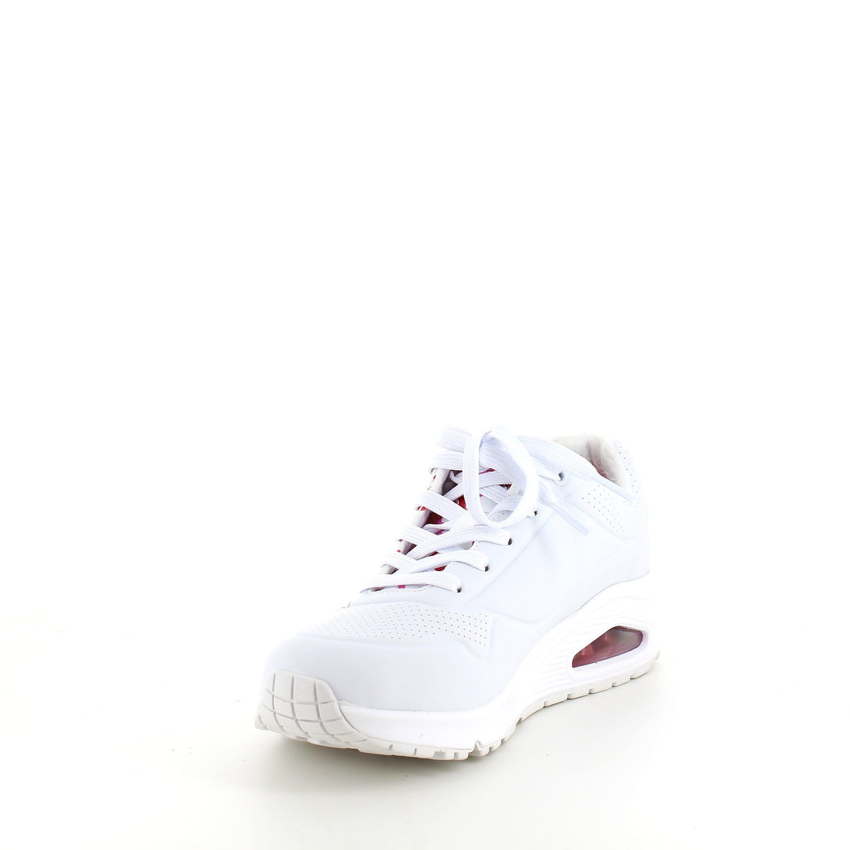 Hvid sko fra Skechers med flotte detaljer